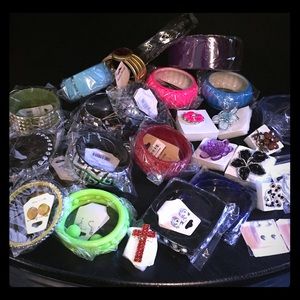 Fashion jewelry accessories.